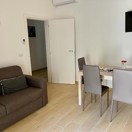 Appartamenti Villa Miramare Rimini Zewnętrze zdjęcie