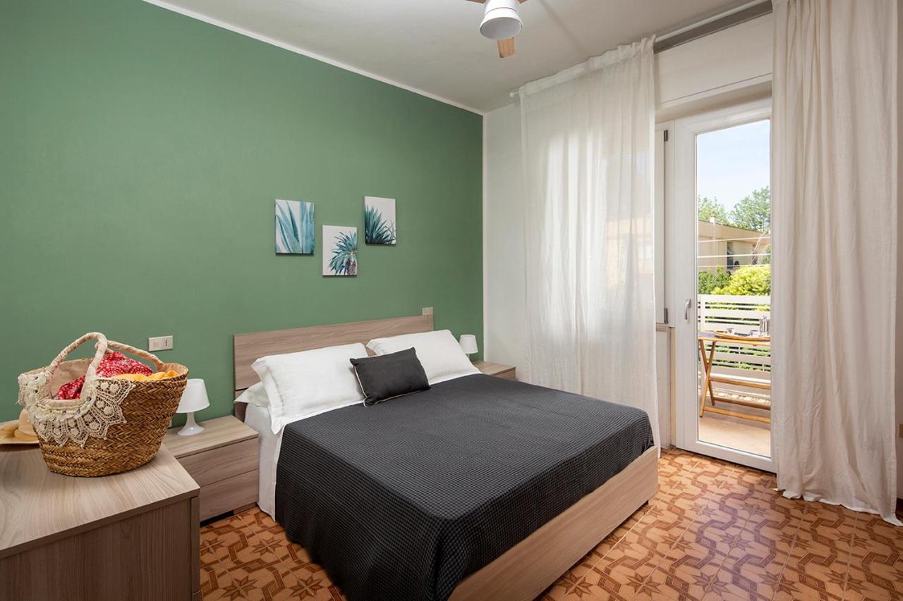 Appartamenti Villa Miramare Rimini Zewnętrze zdjęcie