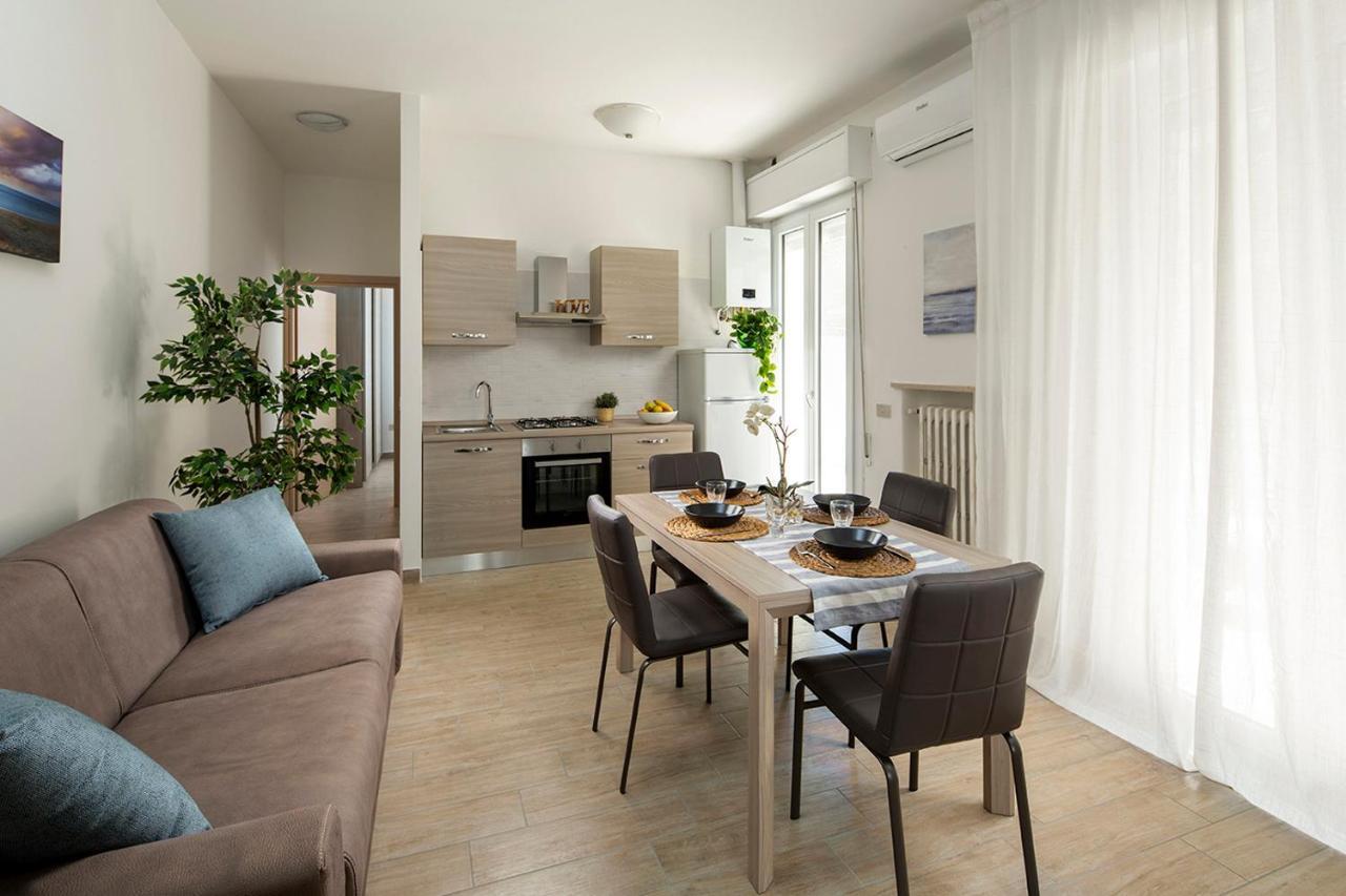 Appartamenti Villa Miramare Rimini Zewnętrze zdjęcie