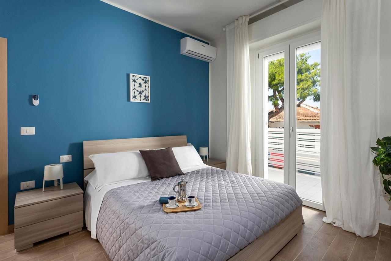 Appartamenti Villa Miramare Rimini Zewnętrze zdjęcie