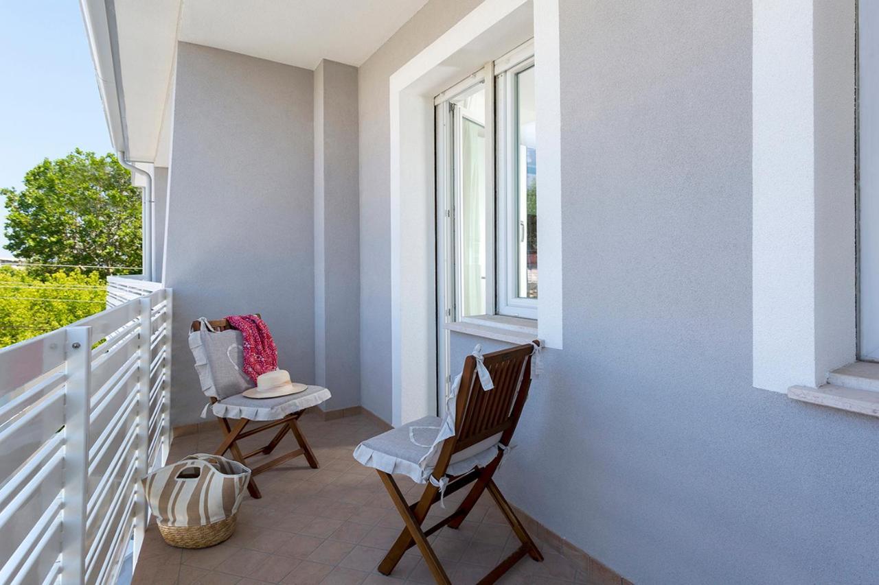 Appartamenti Villa Miramare Rimini Zewnętrze zdjęcie