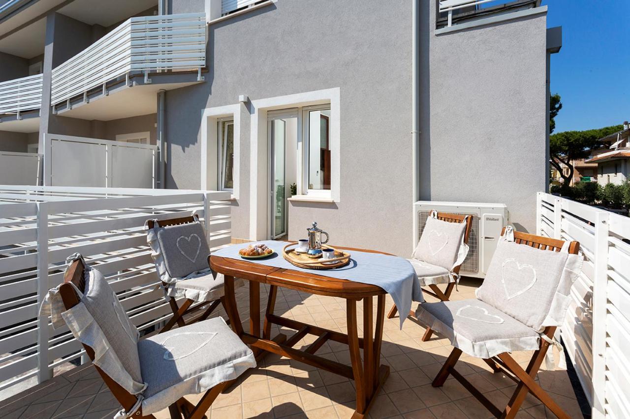 Appartamenti Villa Miramare Rimini Zewnętrze zdjęcie