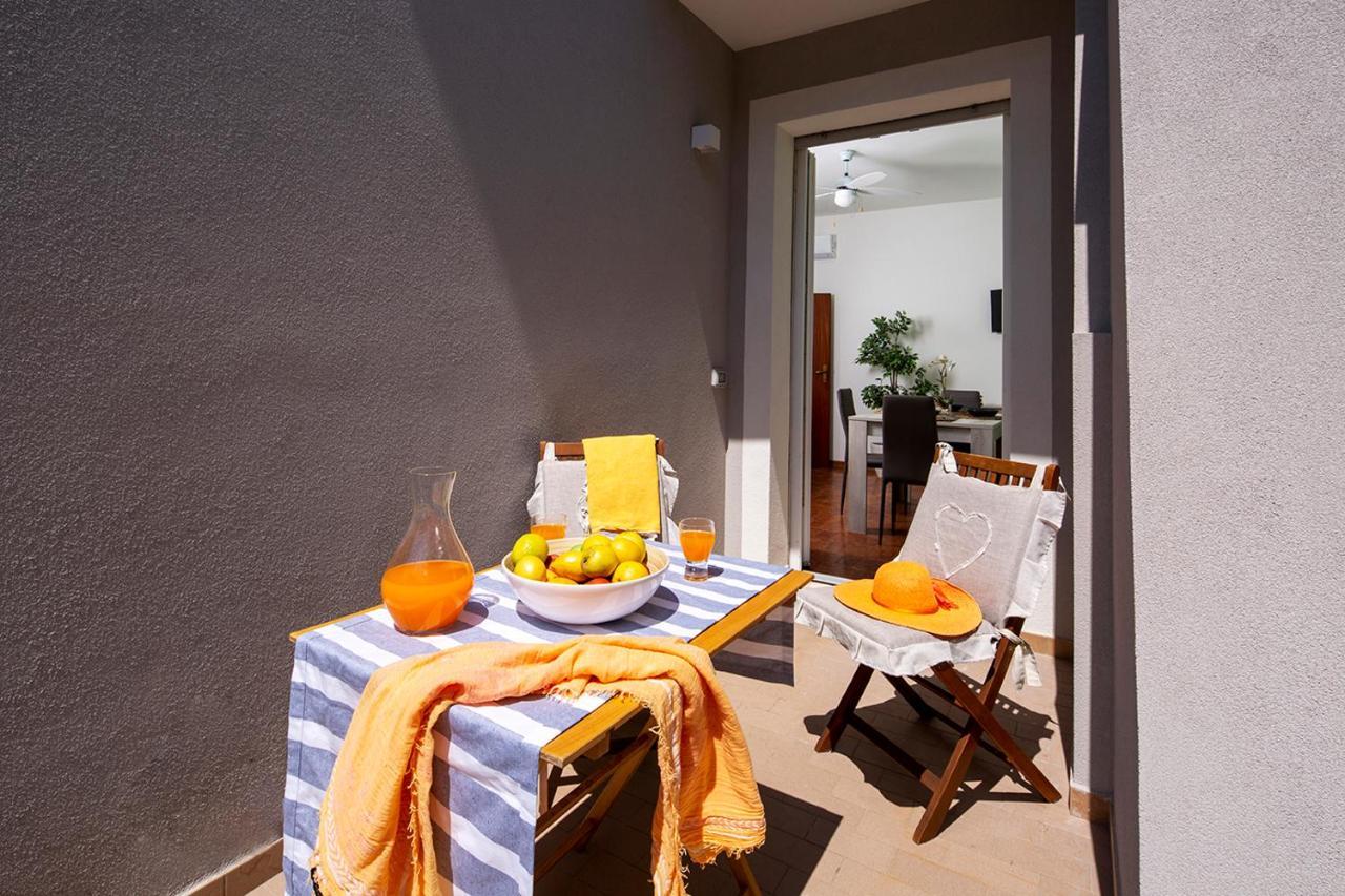 Appartamenti Villa Miramare Rimini Zewnętrze zdjęcie