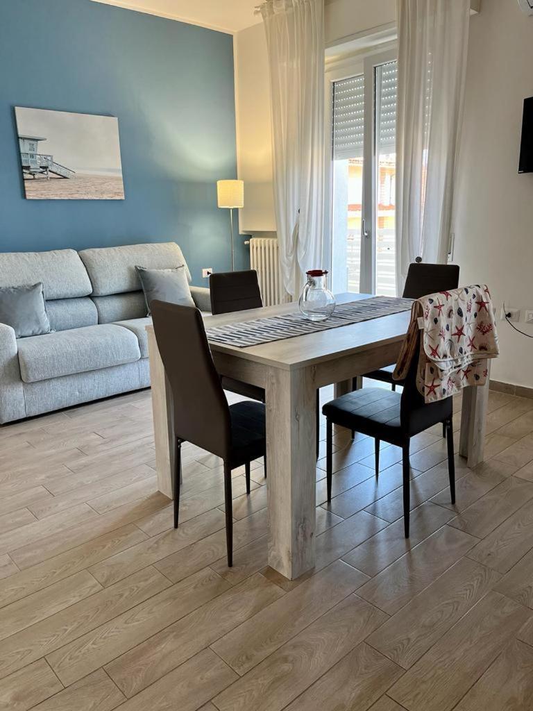 Appartamenti Villa Miramare Rimini Zewnętrze zdjęcie