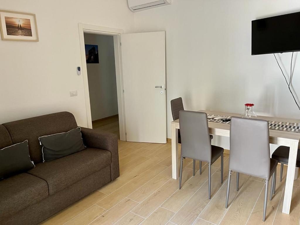 Appartamenti Villa Miramare Rimini Zewnętrze zdjęcie